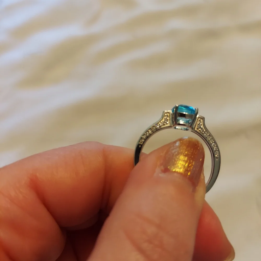 Sky Blue Topaz Ring Size 10 - Picture 11 of 15